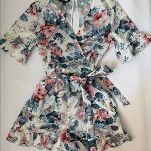 Parisian Cute Fioral Romper size 4